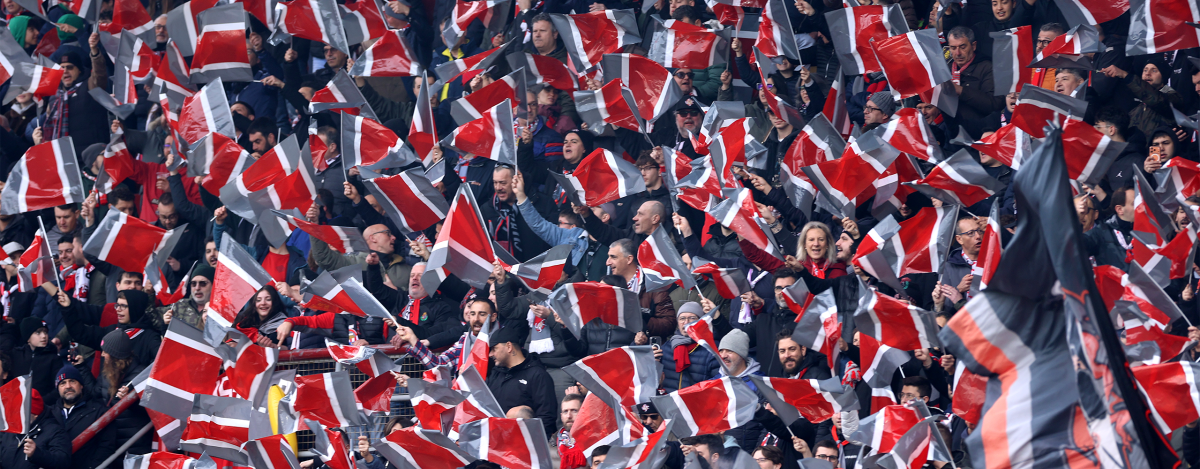 wp-content/uploads/2026/07/slider-tifosi-coreografia-curva-sud.png