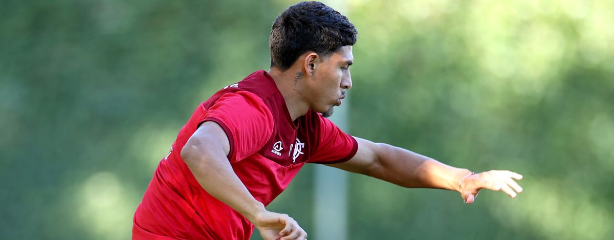 wp-content/uploads/2025/09/SLIDER-ALLENAMENTO-SARMIENTO.jpg