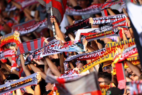 wp-content/uploads/2026/07/slider-tifosi-sciarpe-curva-sud.png